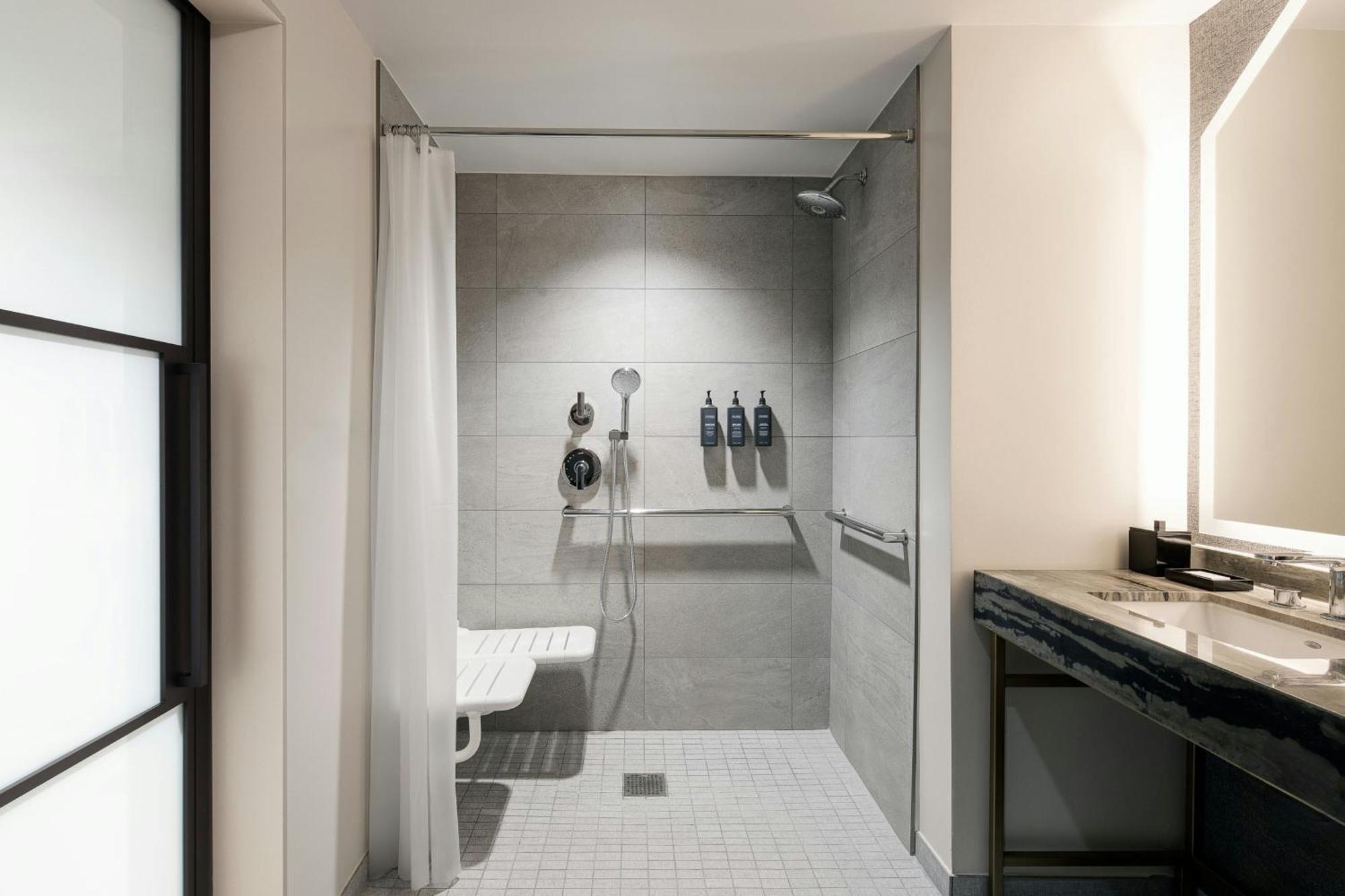 Sheraton Fort Worth Downtown Hotel Bagian luar foto